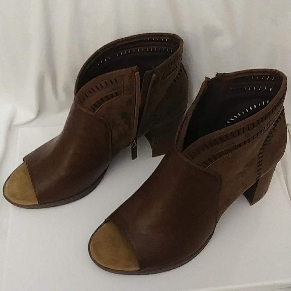 Brown CloudWalker Ankle shoes